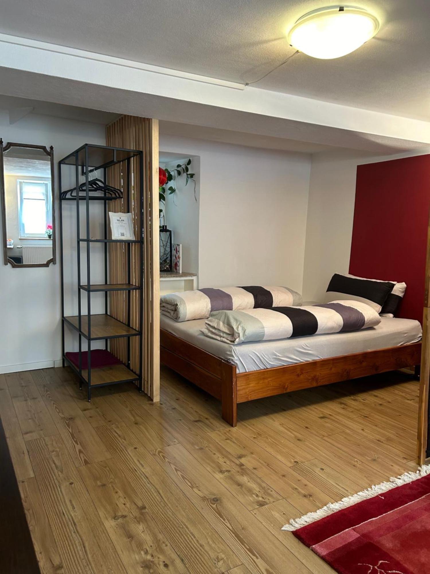 Homestay Waldshut-Tiengen Eksteriør billede